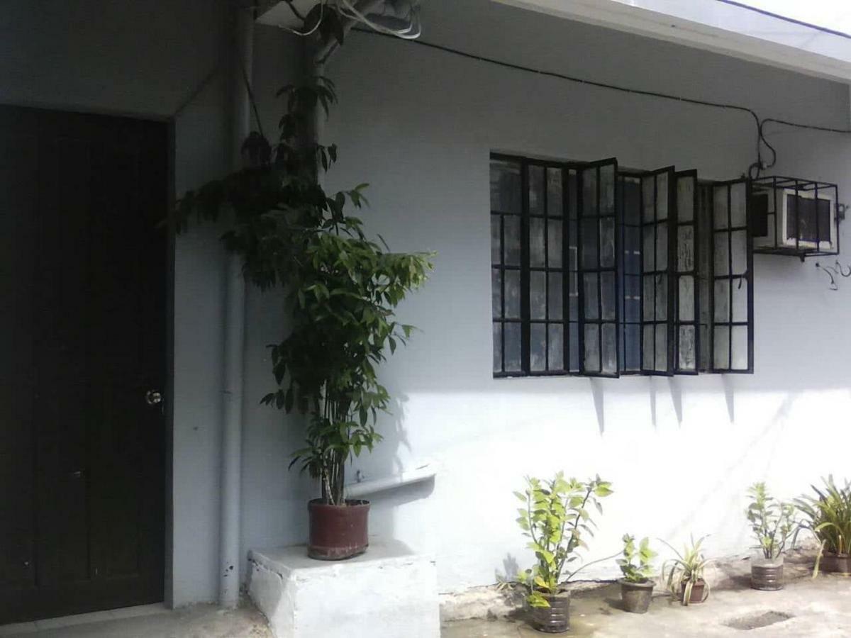 JS3 Studio Apartments Legazpi Exterior foto